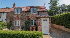 Spring Cottage - Image 4