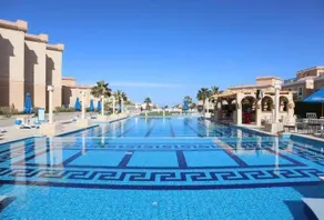 Red Sea Panorama - Image 2
