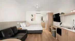 Catalina Motel Lake Macquarie - Image 2