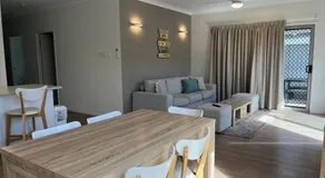 Seadaze 1 Rainbow Beach - Image 2