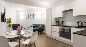 Abbott House by Viridian Apartments - Image 4