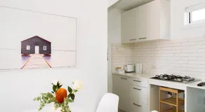 Eden Bay Mornington - Image 3