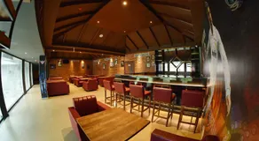 THE PEARL VIEW HOTEL - Image 4