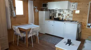 InGreen house - Image 5