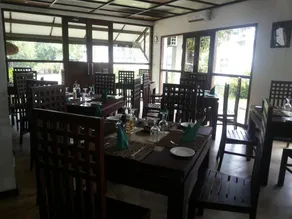 The Mangrove Cave Hotel - Image 4