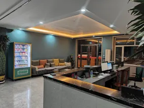 Yulan Hotel - Image 3