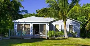 BAYWATCH COTTAGE - Image 1
