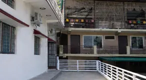 Lake View Homestay - Image 2