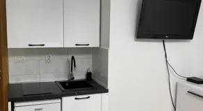 Cozy studio apartment Varos - Image 4