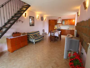 Romantic Farmhouse with Pool - Image 2