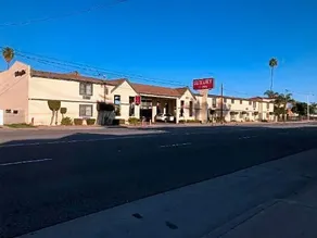 Luxury Inn Los Angeles - Norwalk - Image 4