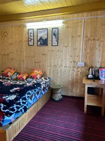 Parashar lake Fogg hill Resort - Image 4