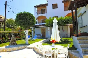 IRENE APARTMENTS ACHARAVI - Image 5