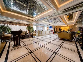 Ten Hoe Hotel - Image 4