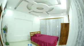 4 Bed Flat - Sleeps 8 - Pets - Smoking - Parking - Image 4