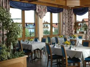 Landhotel Kirchberg - Hotel Garni - Image 1