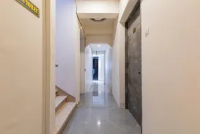 De Classico Hotel -Lokhandwala - Image 4