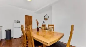 4 Bed Flat - Sleeps 10 - Pets - Parking - Image 3