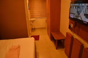 Hotel Shree Deiva - Image 5