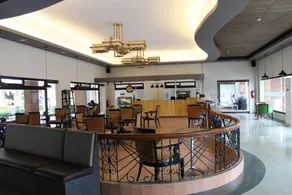 El Coco Grande Hotel and Resort - Image 2