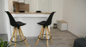 Stylish Apartment in City Center - Image 2