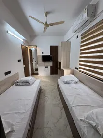 Teja Luxe Suites - Image 4