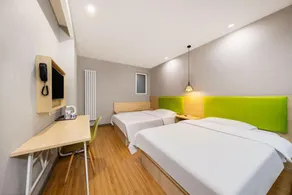 Rujia Pebble Hotel (Tianjin National Exhibition Center Jinnan University Town) - Image 5
