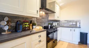 Beechwood House by Tŷ SA - ICC & Celtic Manor - Image 3