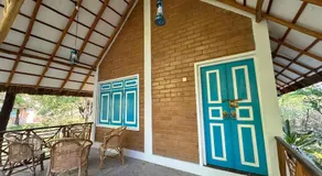 Lake Forest Holiday Resort - Image 4