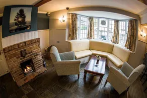 Stay and Relax at The Yew Tree - Image 3
