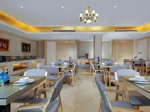 Vienna Hotel Zhejiang Wenzhou Yongjia Wanchao Square - Image 3