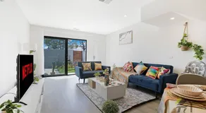 Breath of Nature Home with Pool & BBQ in Throsby - Image 2