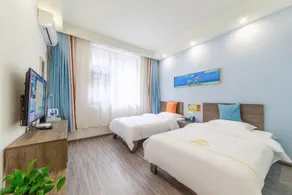 YunChuang AI Smart Audio-Visual Hotel (Southwest Petroleum University Branch) - Image 2