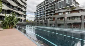 LUXURIOUS RIVERSIDE RESORT STYLE APARTMENT☆POOL☆SPA☆GYM☆ROOFTOP WITH CITY VIEWS - Image 2