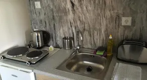 Joges Apartment - Image 4