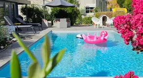 Chambre Chambord avec piscine chauffée et parking privatif - FR-1-590-484 - Image 3