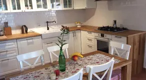 Juli's Place - Image 3