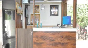 Hotel Sri Hasmitha - Image 4
