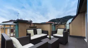 Attic+views+terrace+parking - Image 3