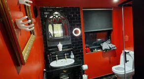 Wednesday's Family Rooms - Image 5