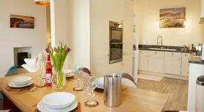 Mansion House - Image 3