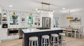 Luxury 1800sq.ft Home - Sleeps 8 - Image 5