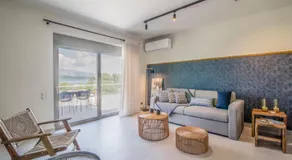 blue symphony suites and apartments - Image 2