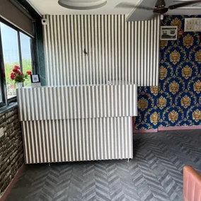 Hotel Radhe Inn - Image 4