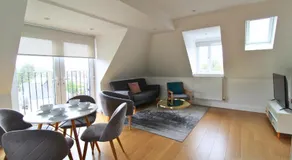 West Finchley by Viridian Apartments - Image 5