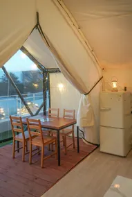 Pool Lounge Pension & Glamping - Image 2