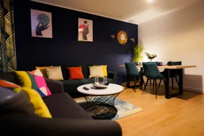 Comfortable 3BDR Apartment in Enfield, North London with Free Parking - Image 4