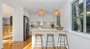 Jimmys Beach House - Image 3
