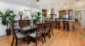Luxury and Spacious 5 bedroom private house by Melrose WIFI TV Backyard Free Parking close to the Grove Hollywood Walk of Fame - Image 5