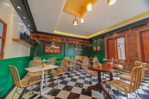 Briggs Inn Batu - Image 2